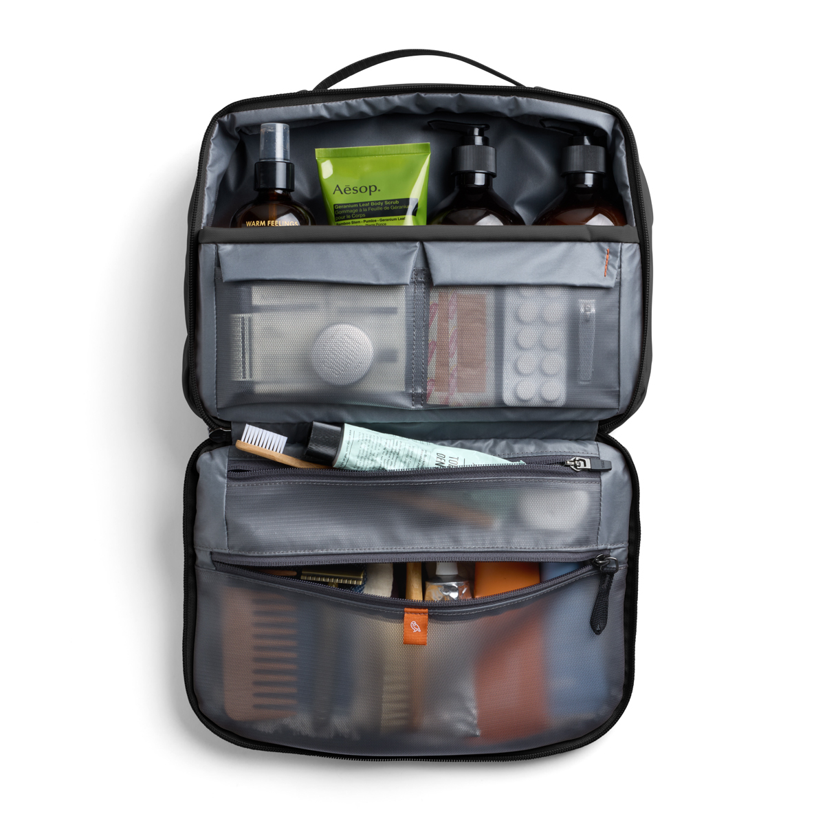 Hanging Toiletry Kit／Plus 可懸掛盥洗包