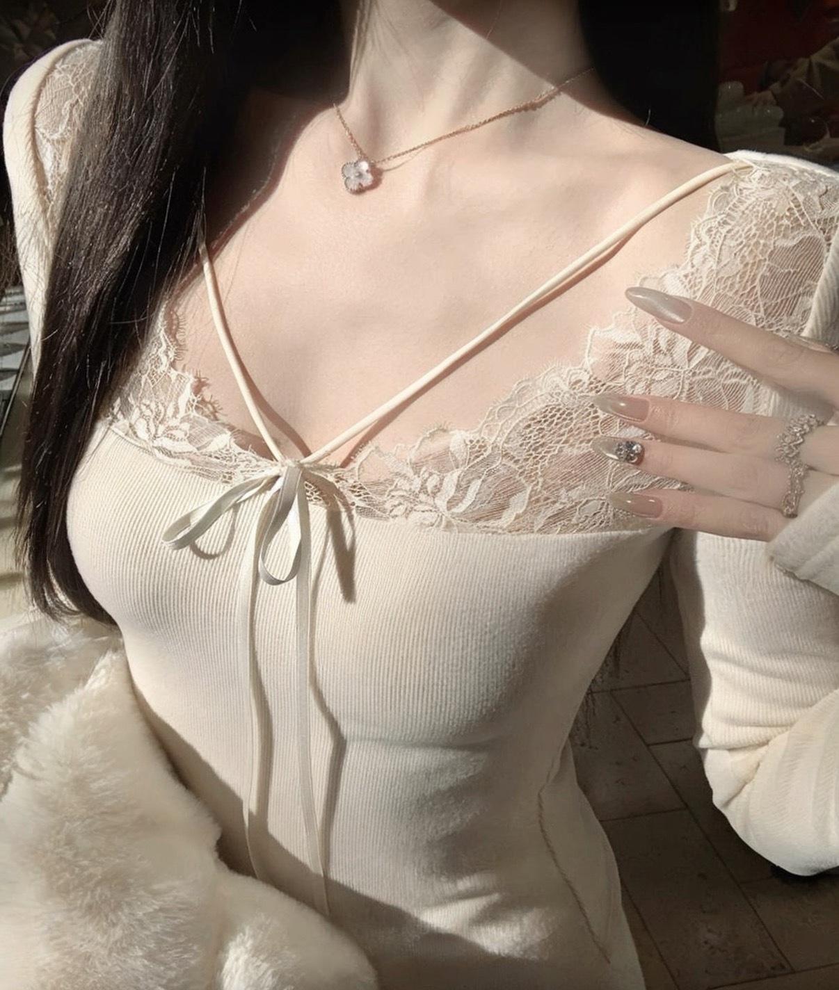 天鵝Lace蝴蝶結長袖