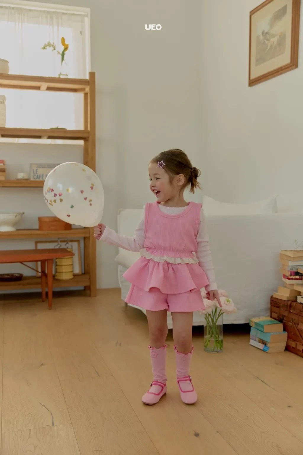 UEO 蕾絲滾邊鬆緊背心 / 2色