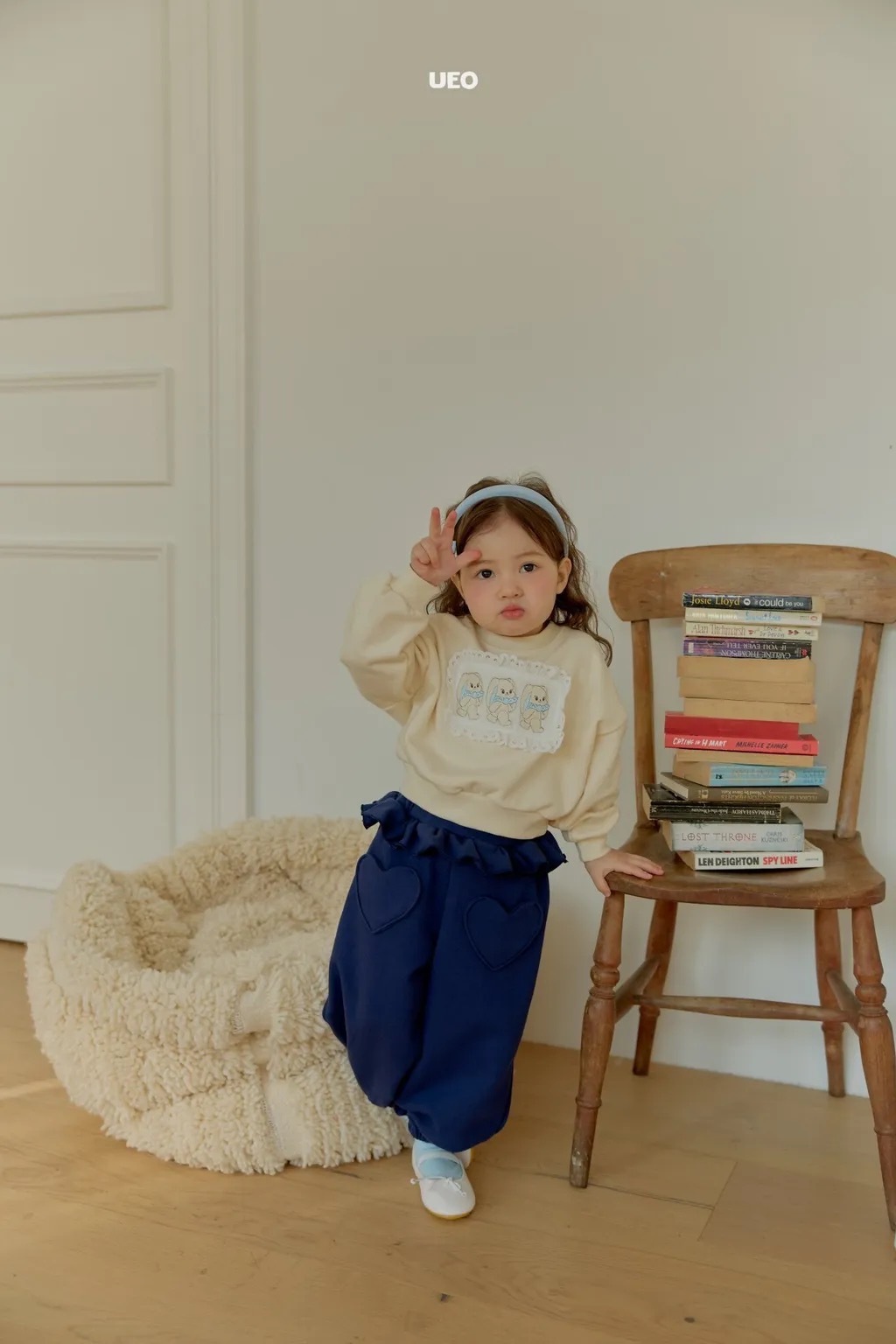 UEO 愛心荷葉滾邊縮口褲 / 2色