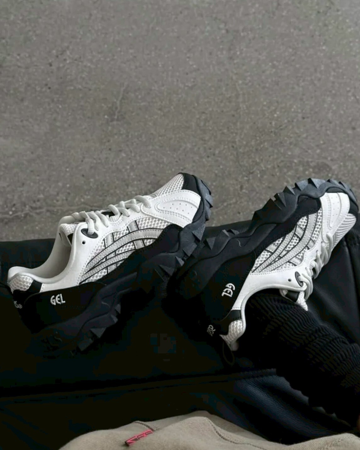 Asics GEL TRUCK 白黑 網面 拼接 復古 機能 厚底 老爹鞋 運動鞋 休閒鞋 男女鞋