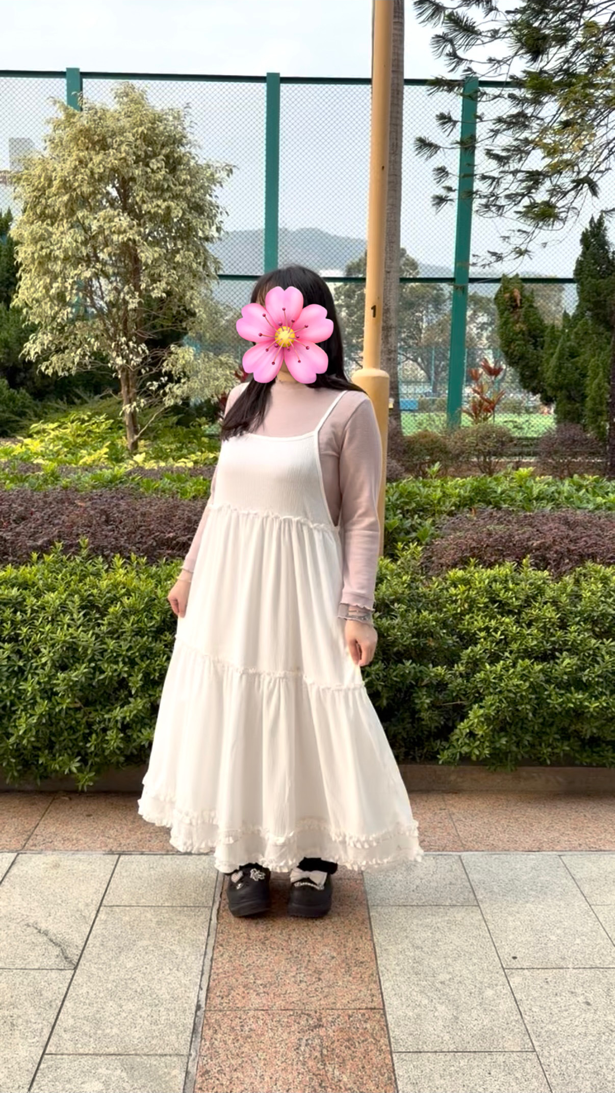 樹紋花邊連身裙