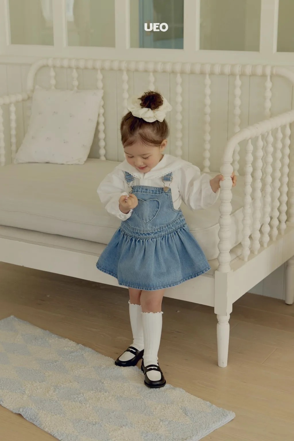 UEO 牛仔愛心吊帶裙