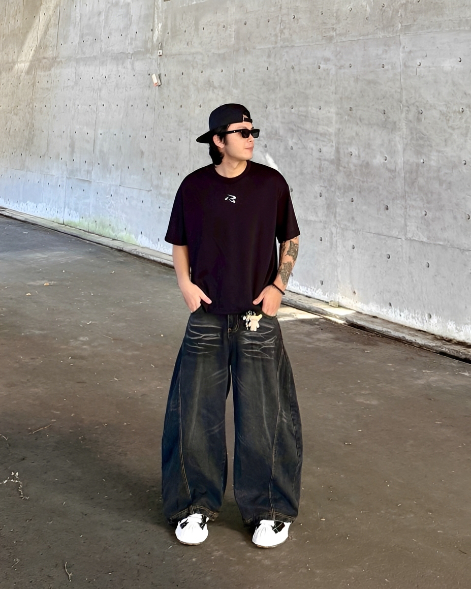 BOXY 飛鏢 刺繡 寬短 短袖 短T