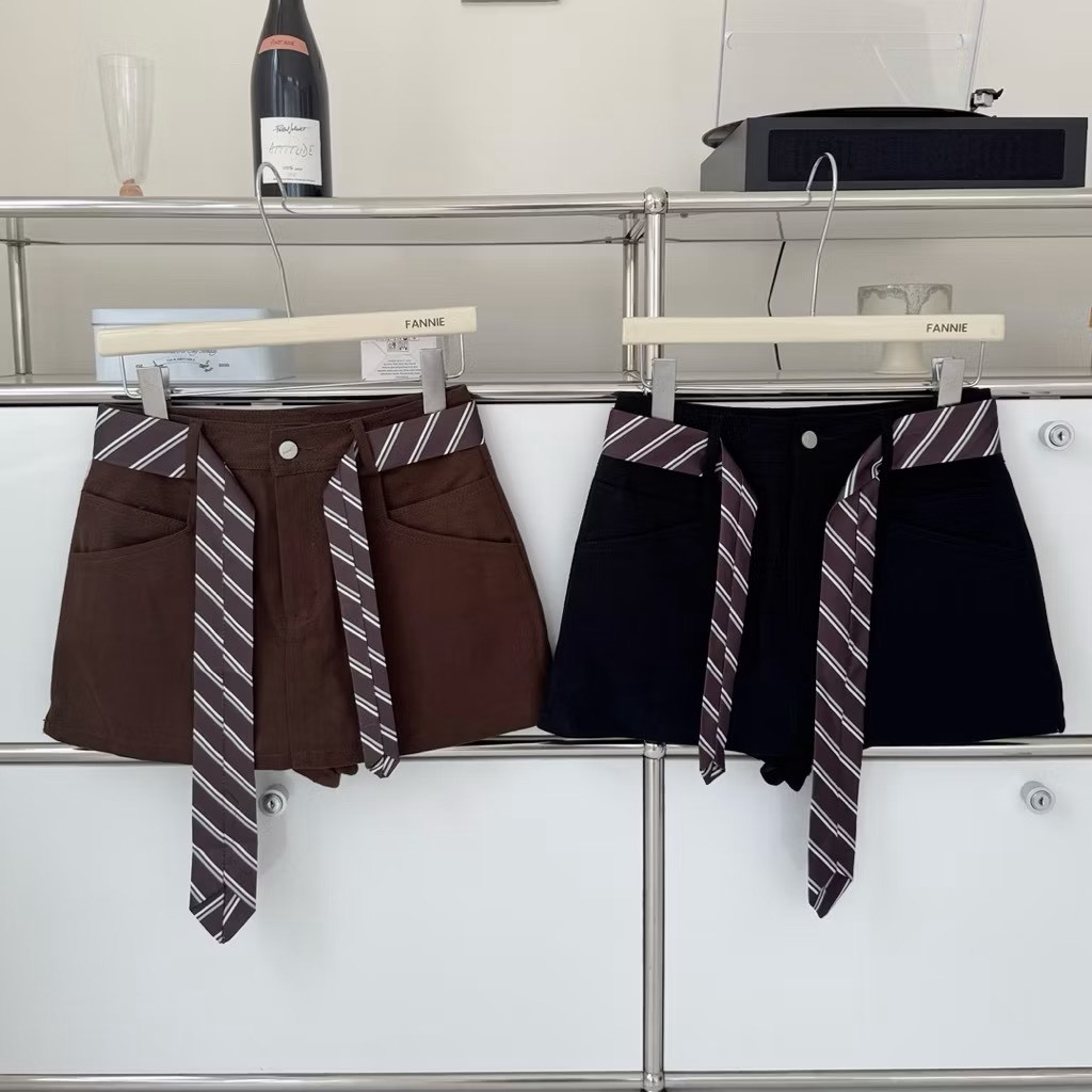 辣妹教師上線🧑‍🏫領帶斜紋A字短裙(2色/S-L)有安全褲!!!