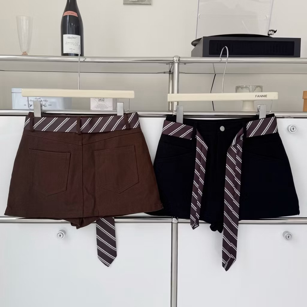 辣妹教師上線🧑‍🏫領帶斜紋A字短裙(2色/S-L)有安全褲!!!