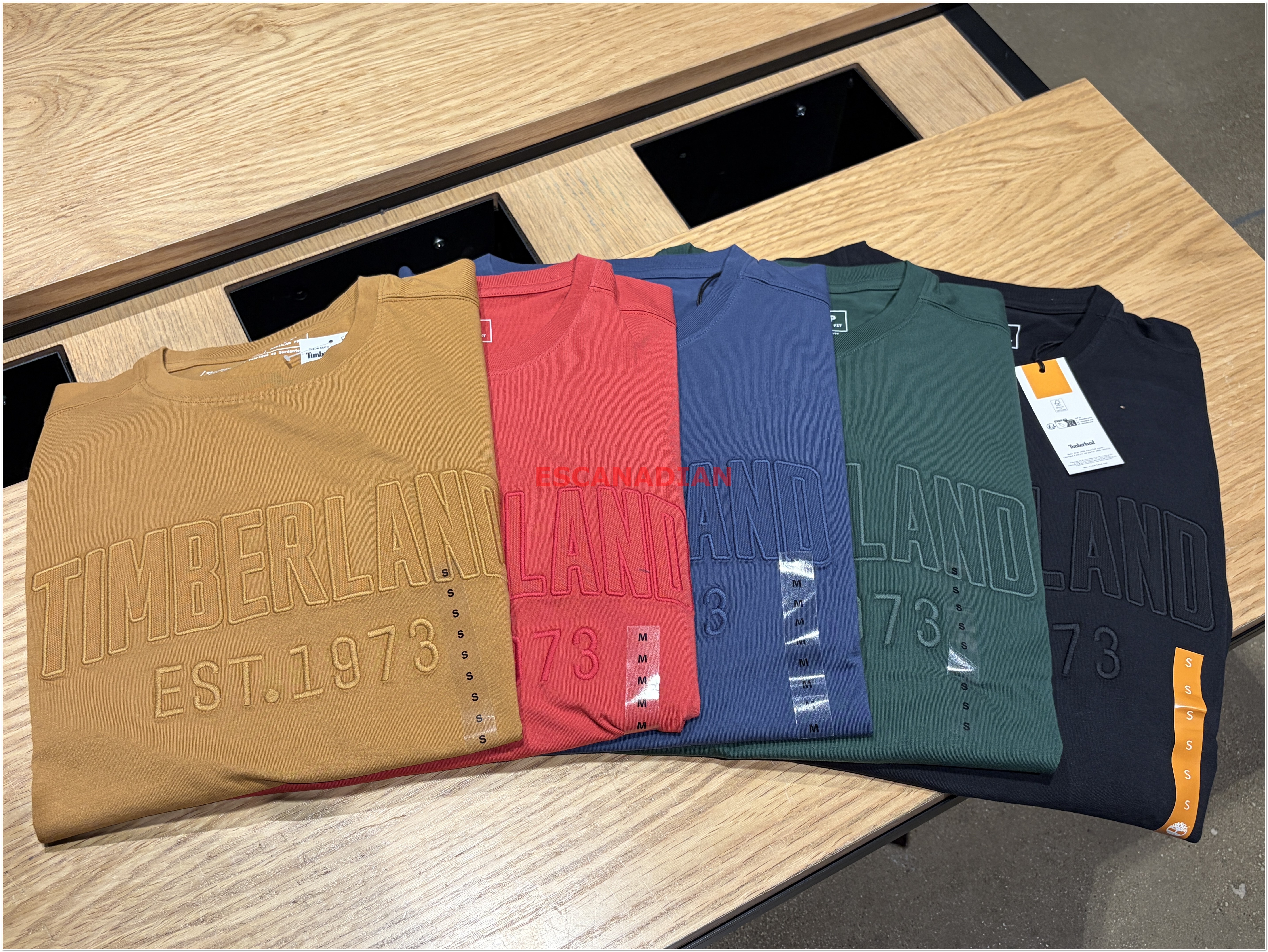 Timberland 大人 大刺繡字樣 短TEE (5色)