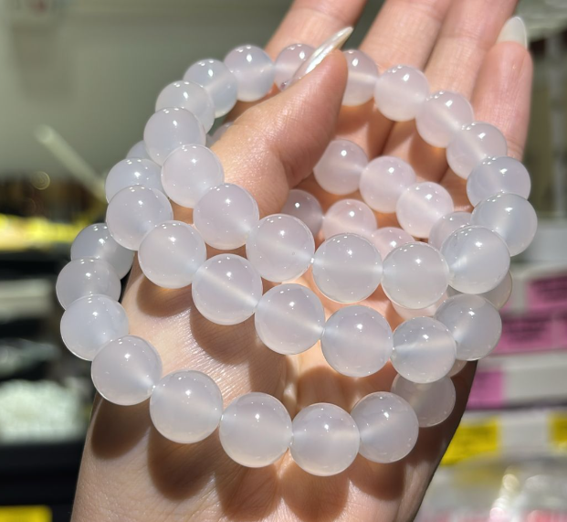 260218 - G70 12mm+極品玉環荔枝凍手串