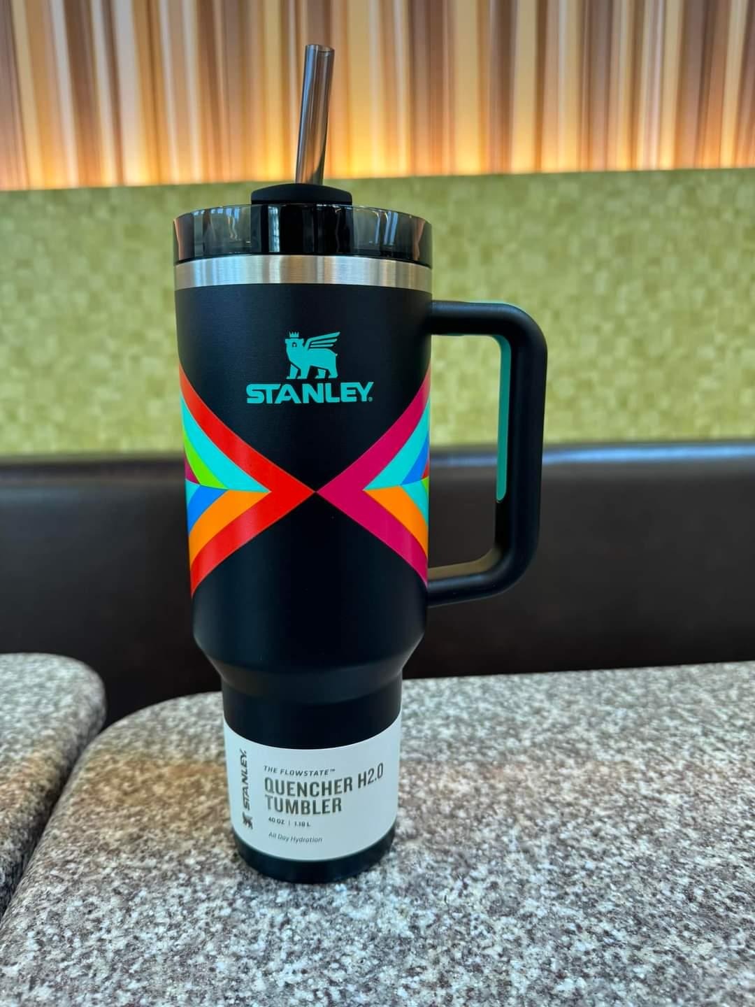 【預購】Stanley H021853 Quencher H2.0 Tumbler 30 oz (Hyper Geo)