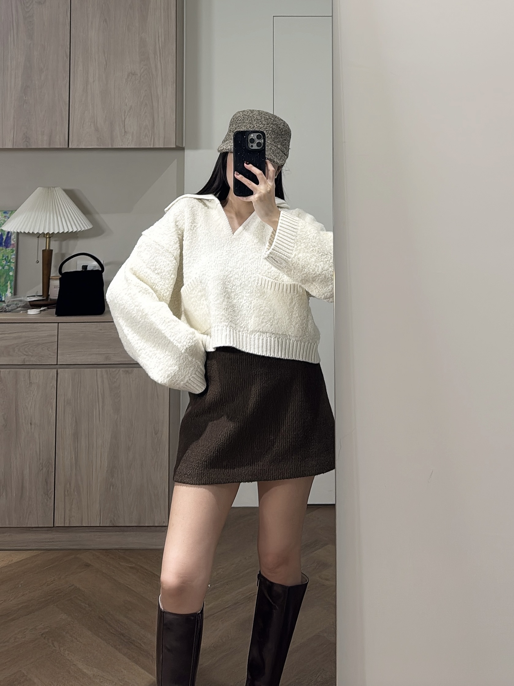 Q08 大翻領拼接羊毛針織 (米白/咖/藍)