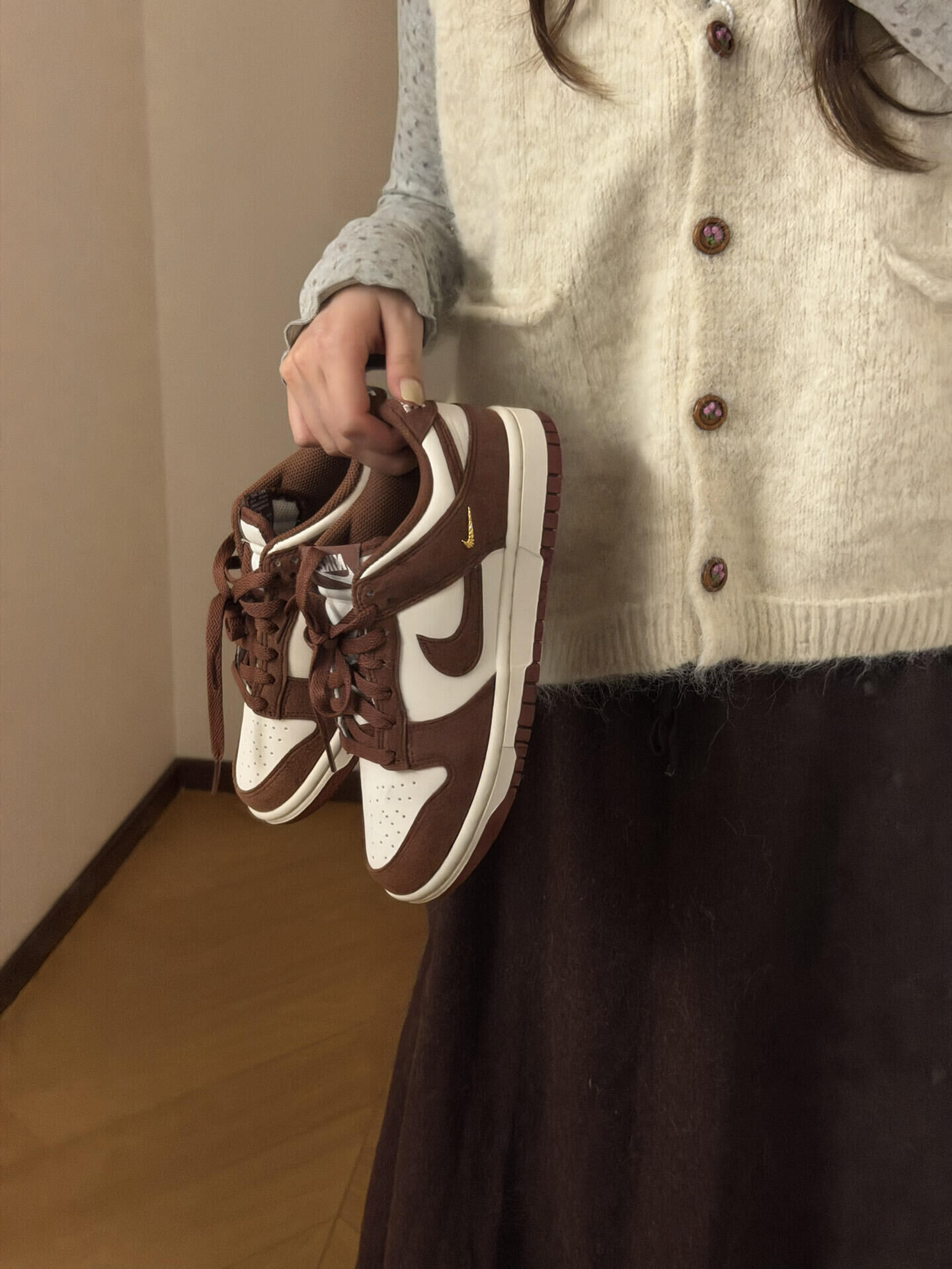 Nike Dunk Low 紅棕色 咖啡色 白棕色 小金勾 麂皮 皮革 女款 IB4417-104/預購