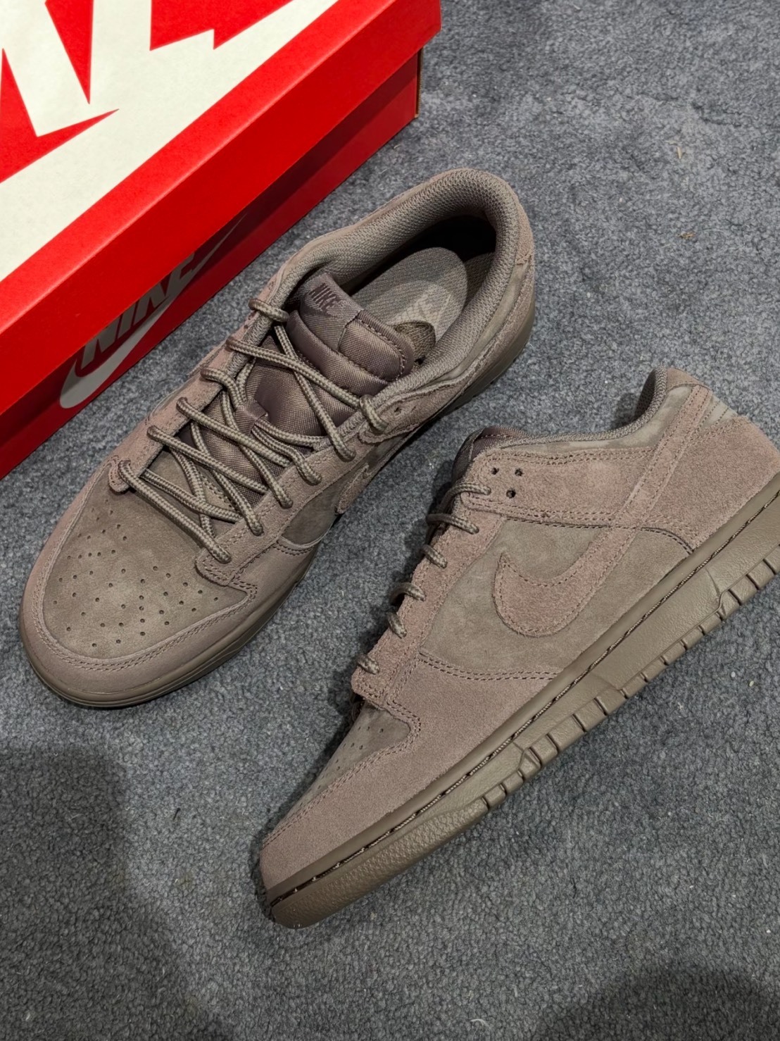 NIKE DUNK RETRO 麂皮 豆沙灰棕