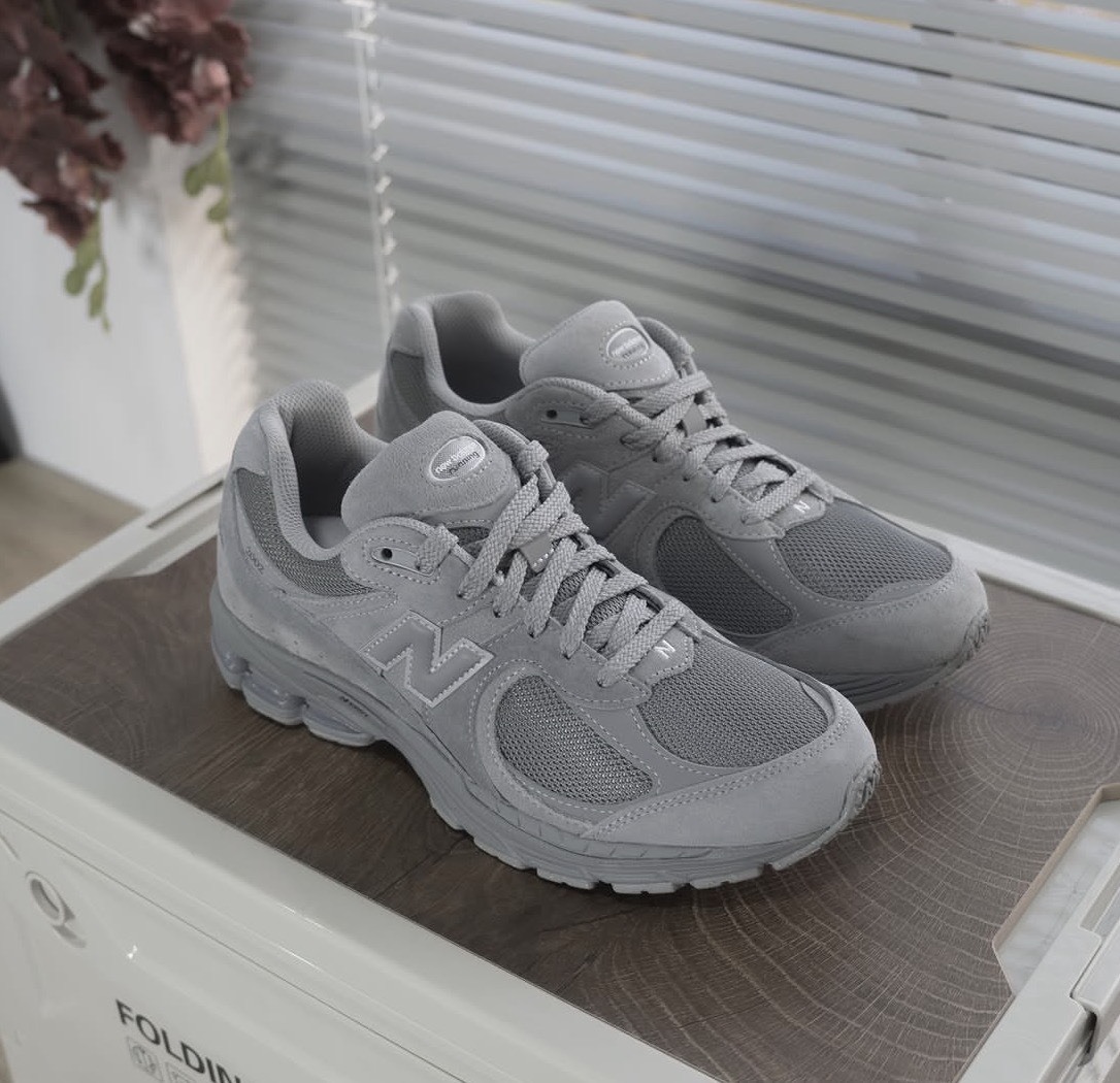 NEW BALANCE 2002 機能 跑步鞋 男款 雲霧灰