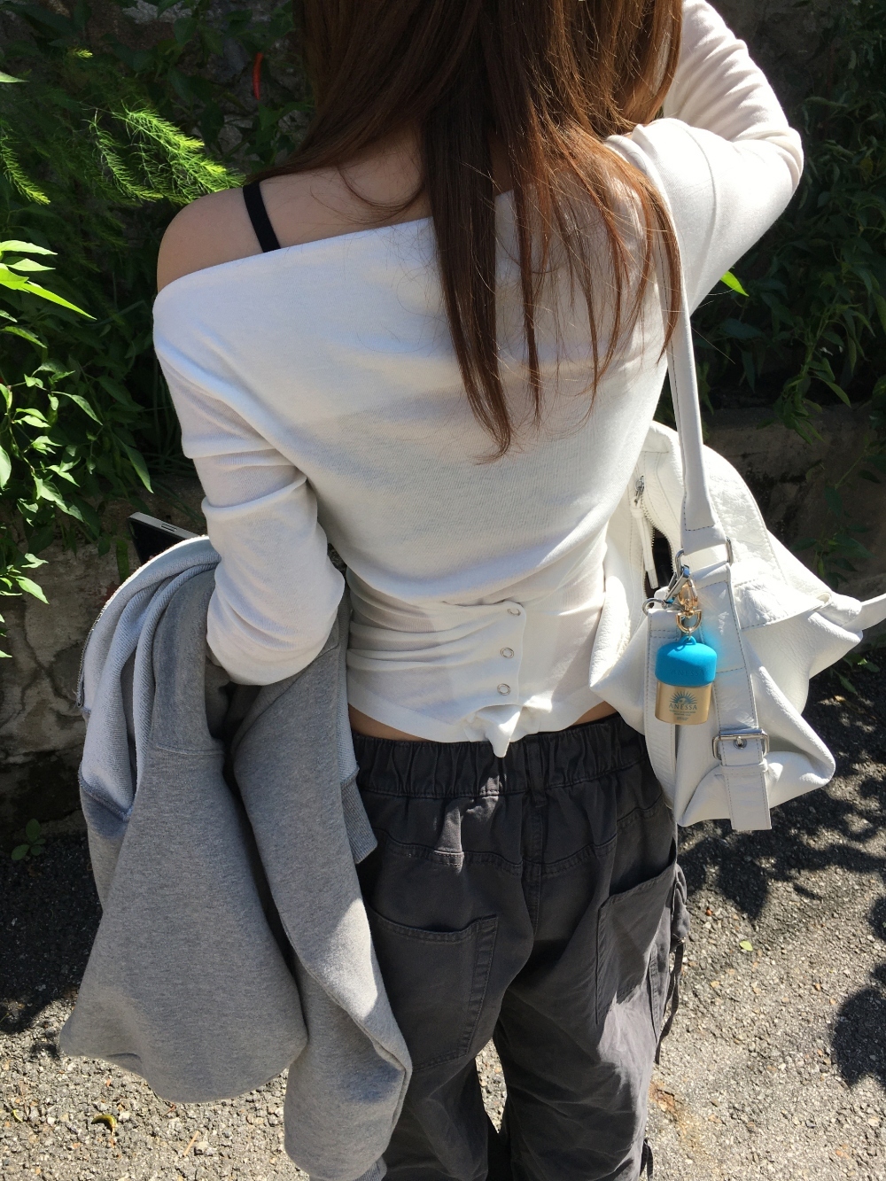 Ourcabinet 扣子薄長袖 合身上衣 透膚上衣