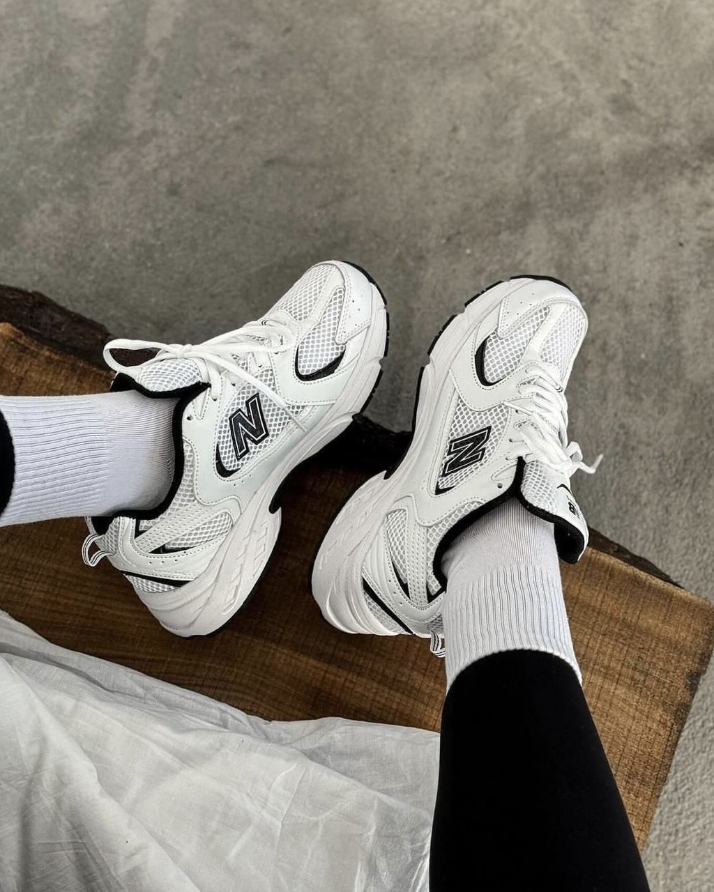 <價格太扯>New Balance NB 530 復古 老爹鞋 休閒 慢跑鞋 熊貓配色 白黑