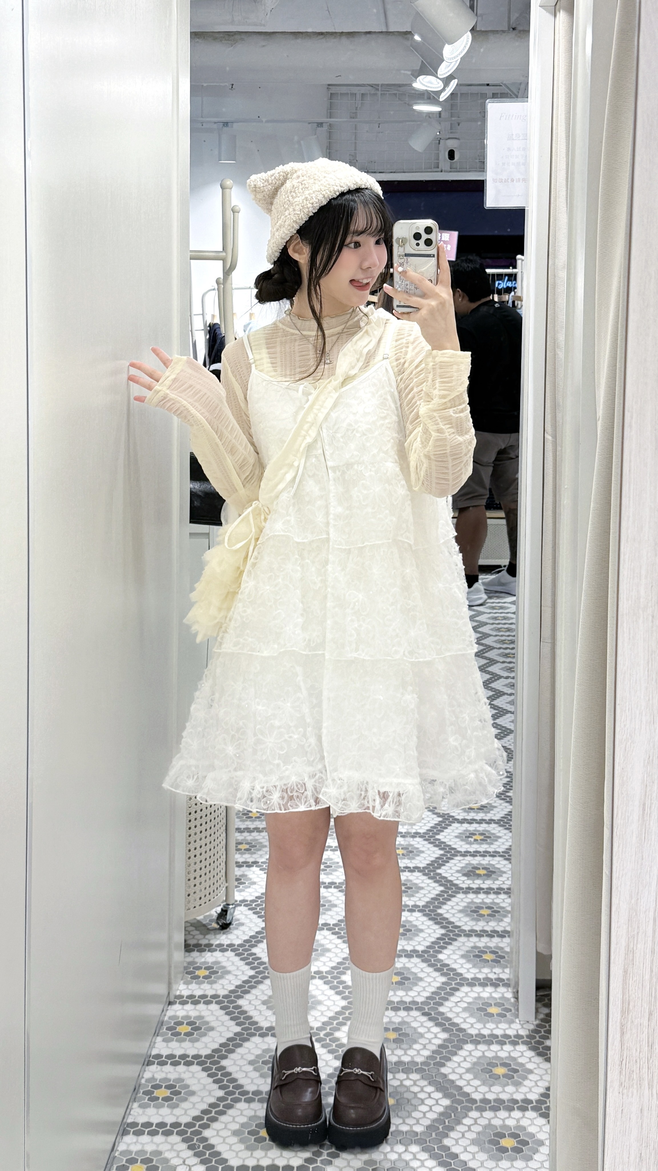 EA1224｜必入.ᐟ.ᐟ透紗閃閃ruffle暗花吊帶⊹˚ ༘⋆✿