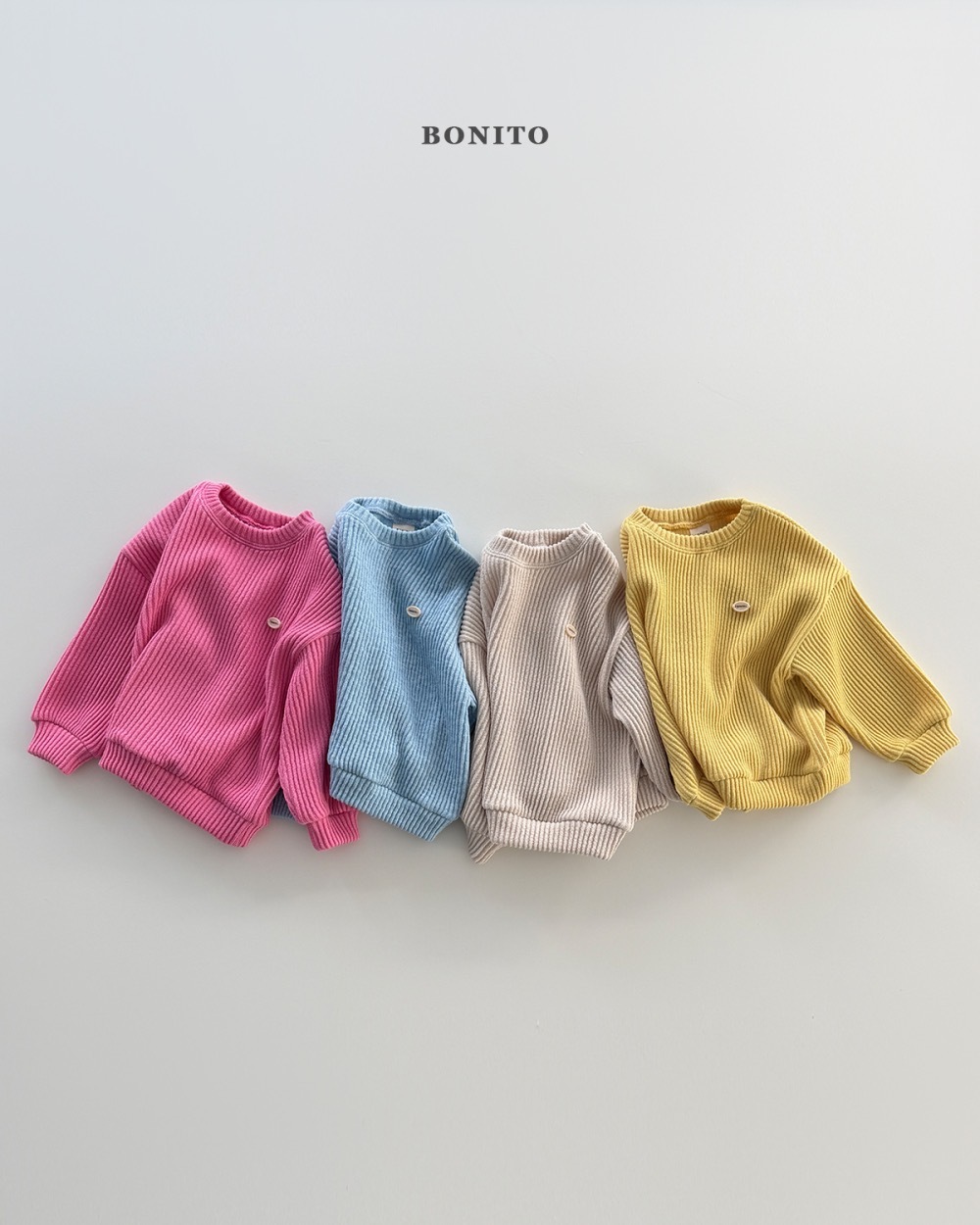 Bonito 圓標針織大學 tee / 4色