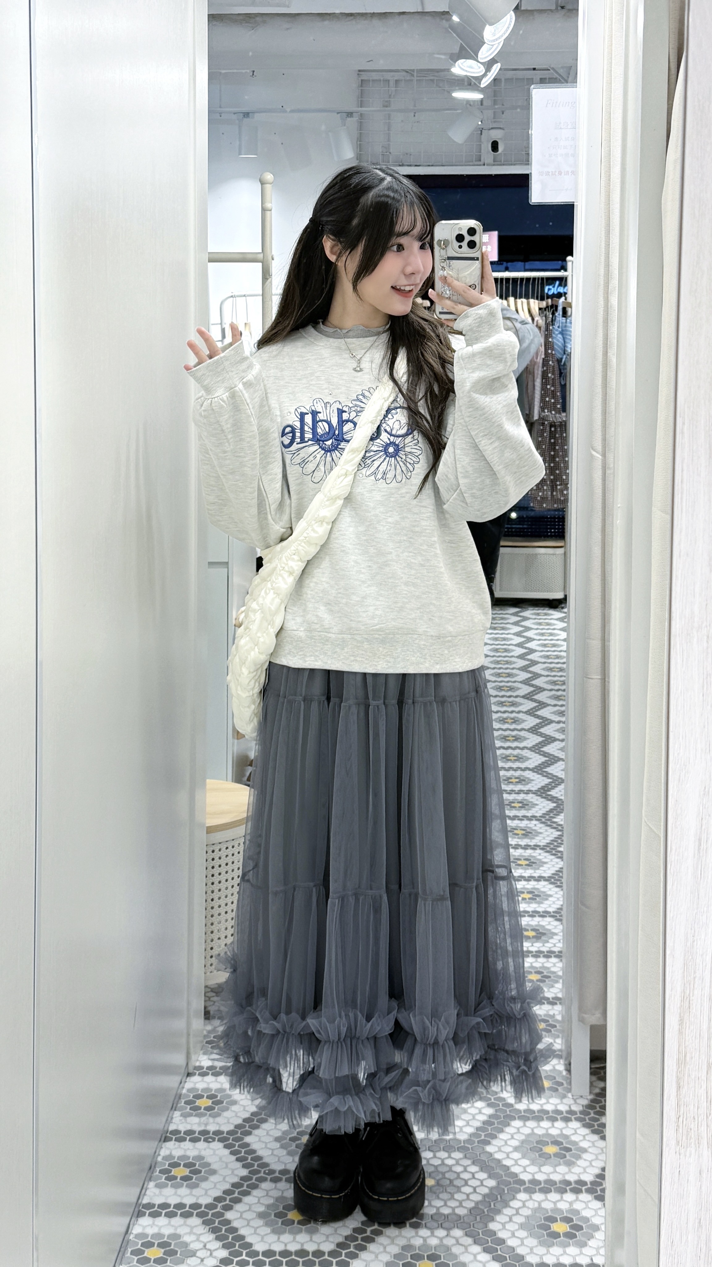 （停產） JP1174｜超美煙花卉小閃鑽刺繡Cuddle衛衣. ݁ ˗ˏˋ ⊹ ˎˊ˗  ࣪ ˖