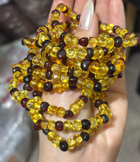 260219 - A2 金蜜蠟血珀隨型手串