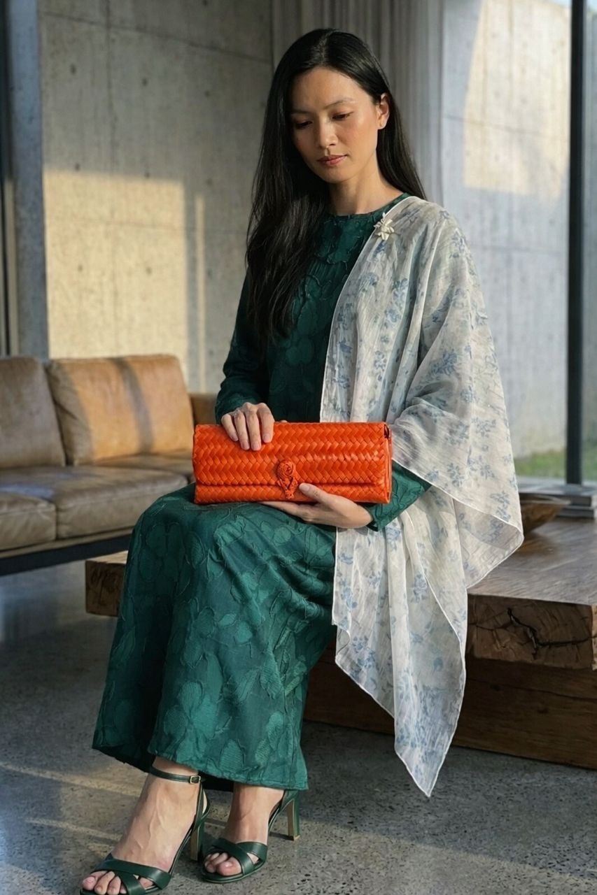 NEW - Penan Clutch (with detachable chain)