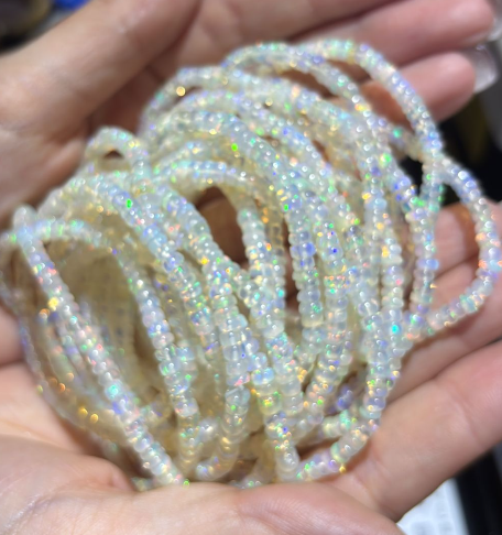 260219 - A41 傳承級白歐珀小米珠S925手鏈