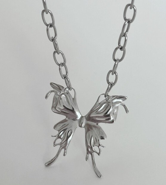 OFUSE butterfly necklace(bold) 項鍊