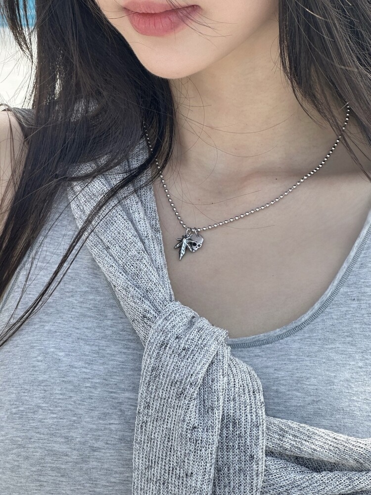 OFUSE skull necklace 項鍊