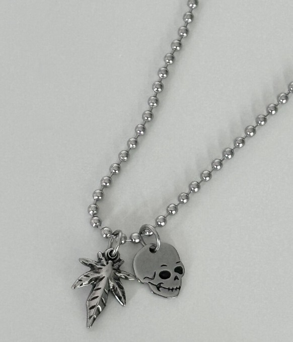 OFUSE skull necklace 項鍊