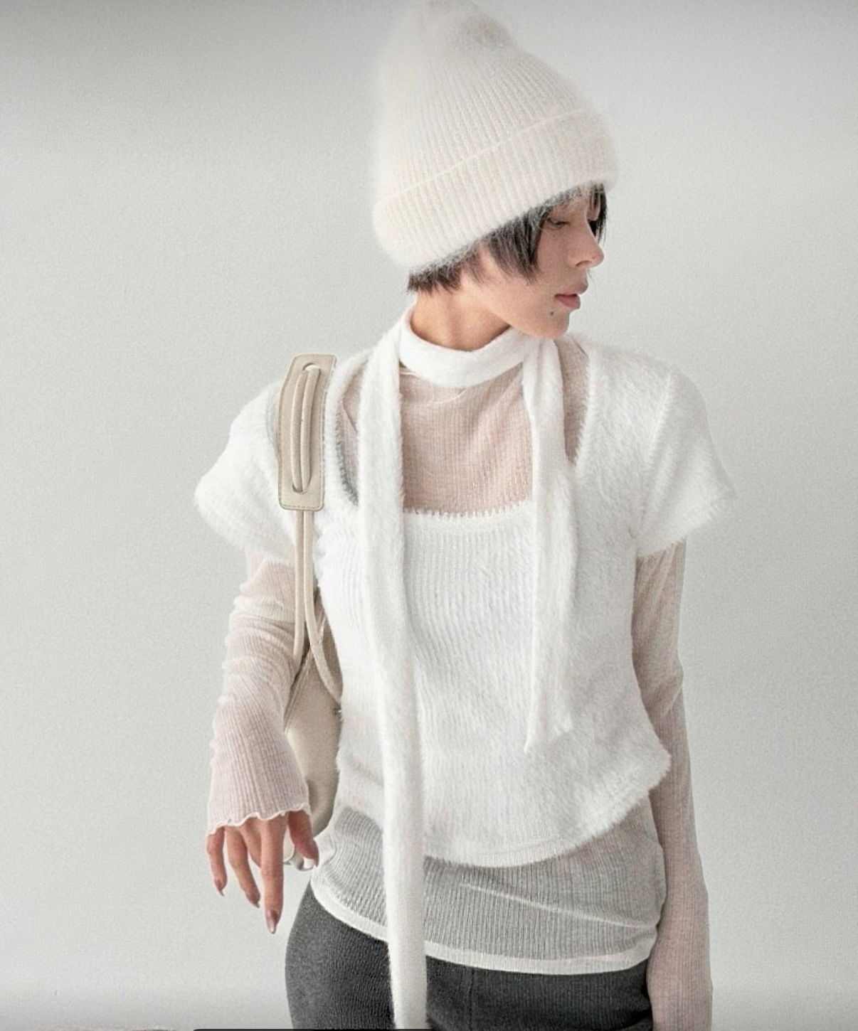 [春天必入🌱] 軟糯毛毛針織短袖 (連圍巾)