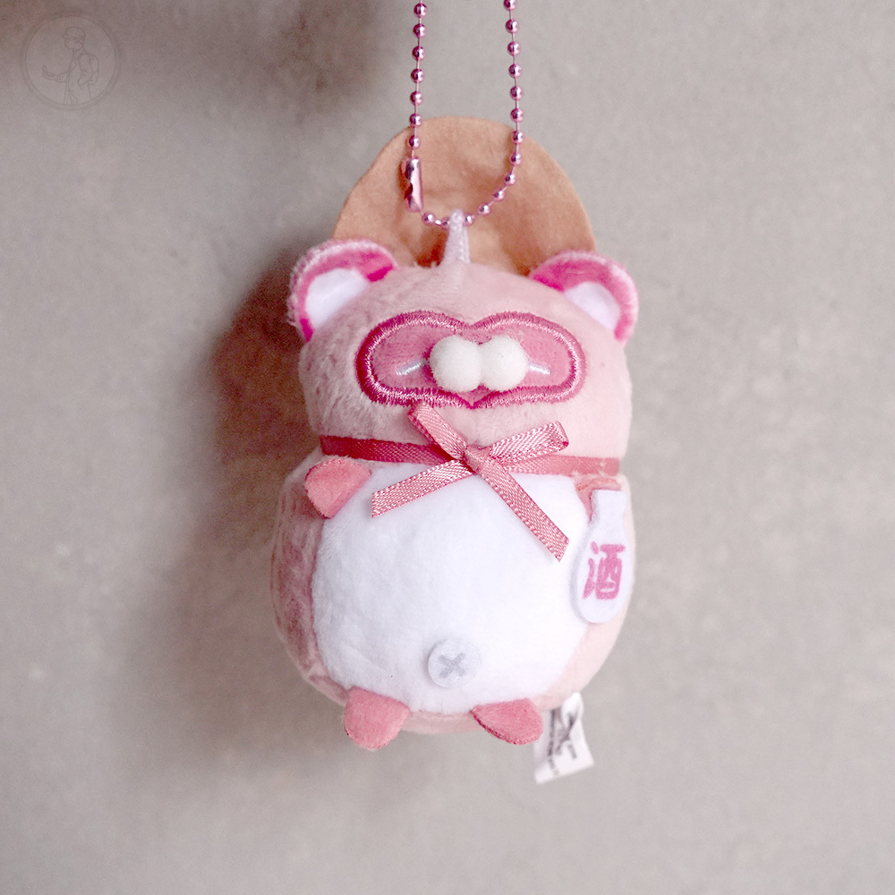 粉色緣起物玩偶吊飾