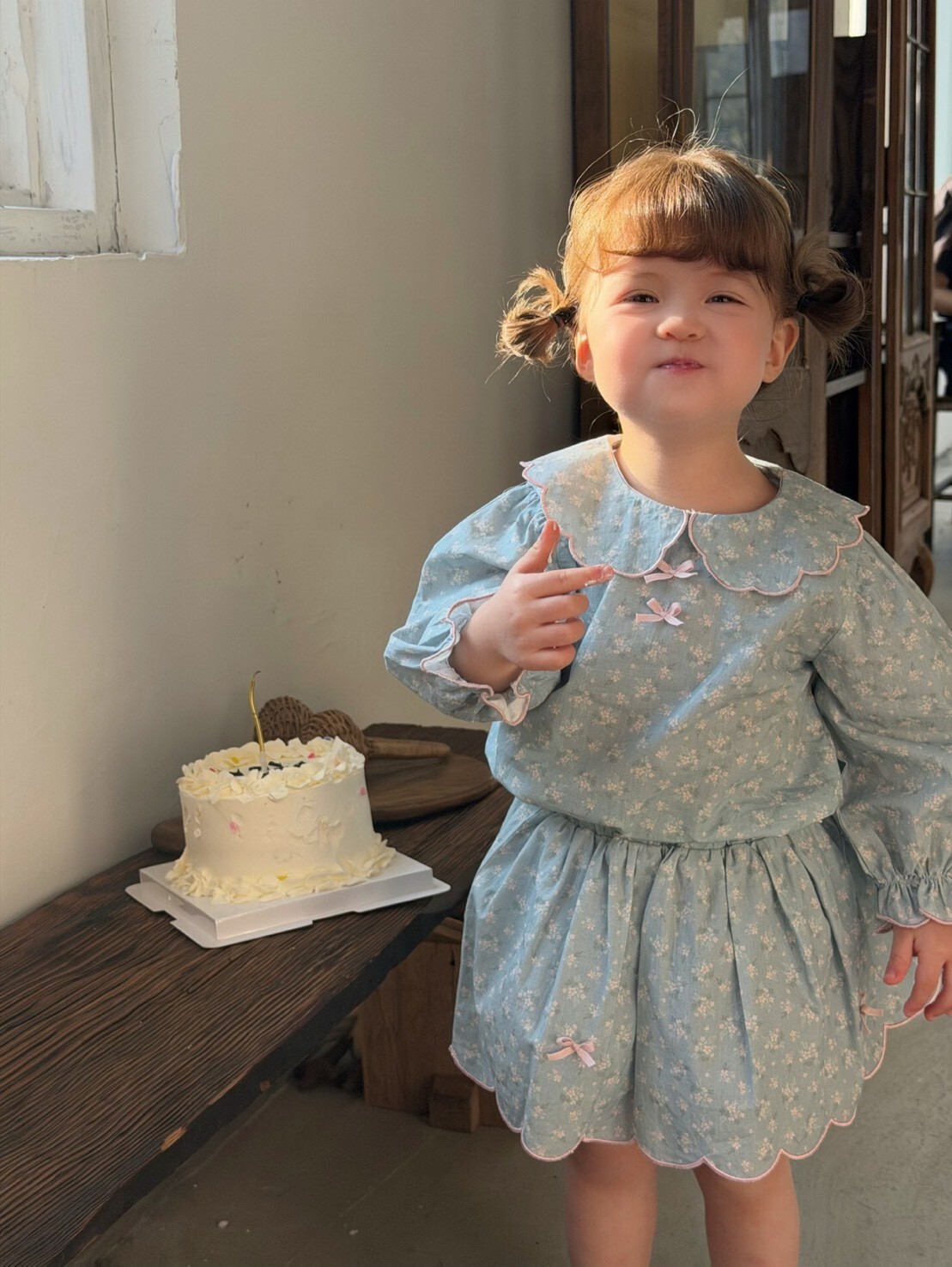 復古花瓣領澎澎裙套裝