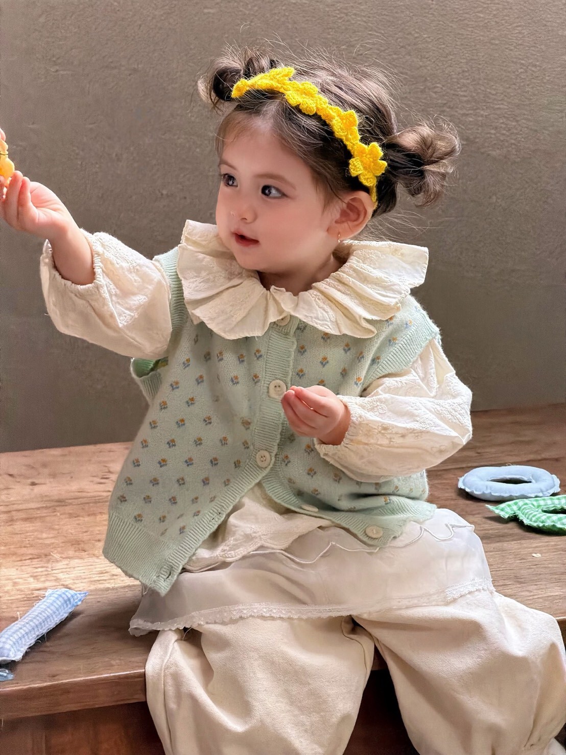 薄荷碎花開扣針織背心