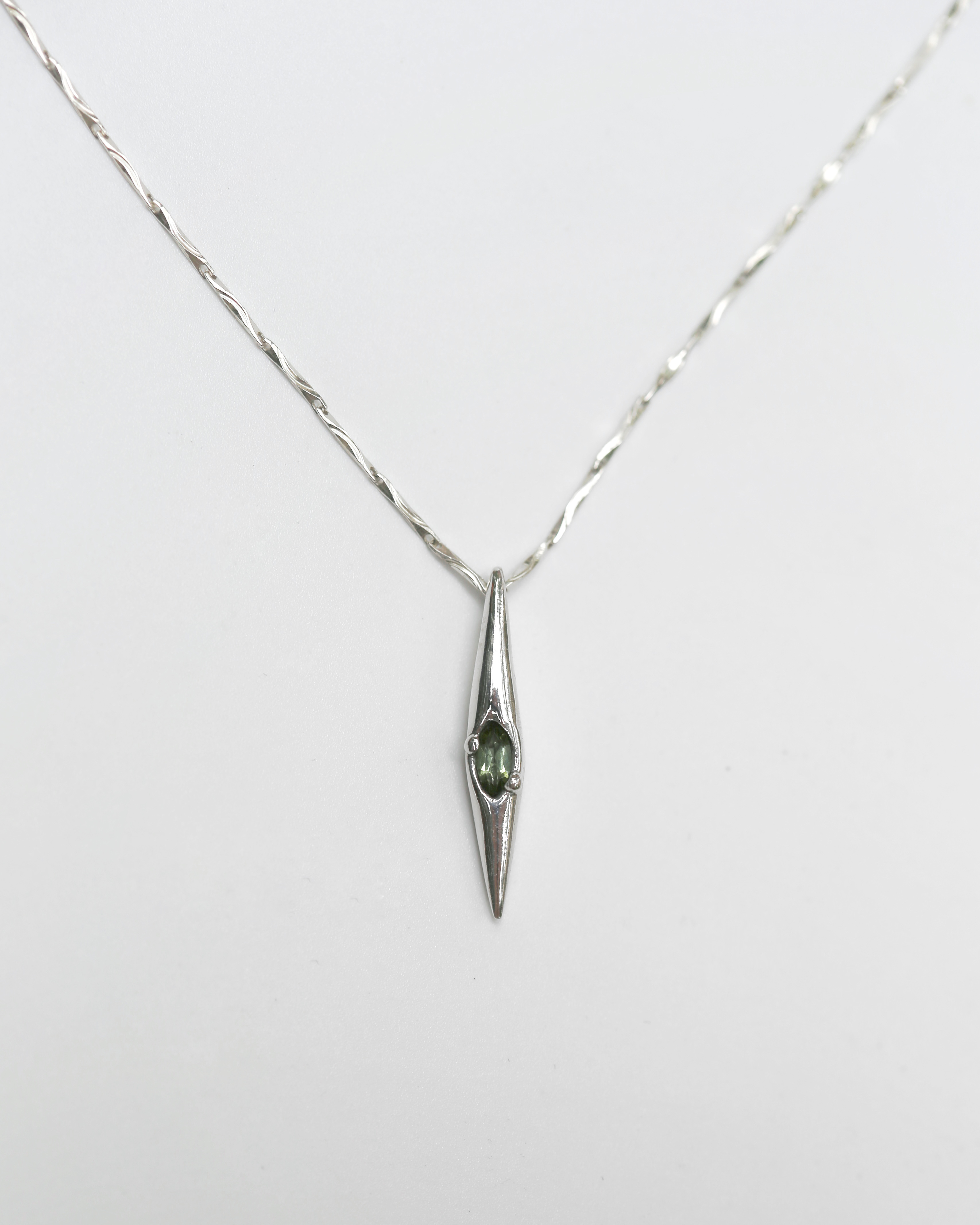 RONG 溶 Spring Aquamarine Necklace 泉 碧璽項鍊