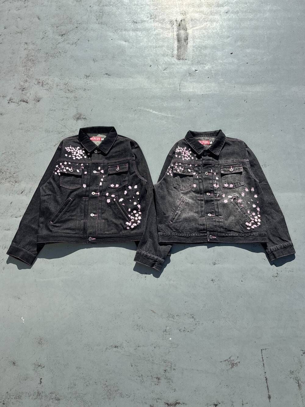 【9090】0214 發售 Sakura Embroidered Denim Jacket