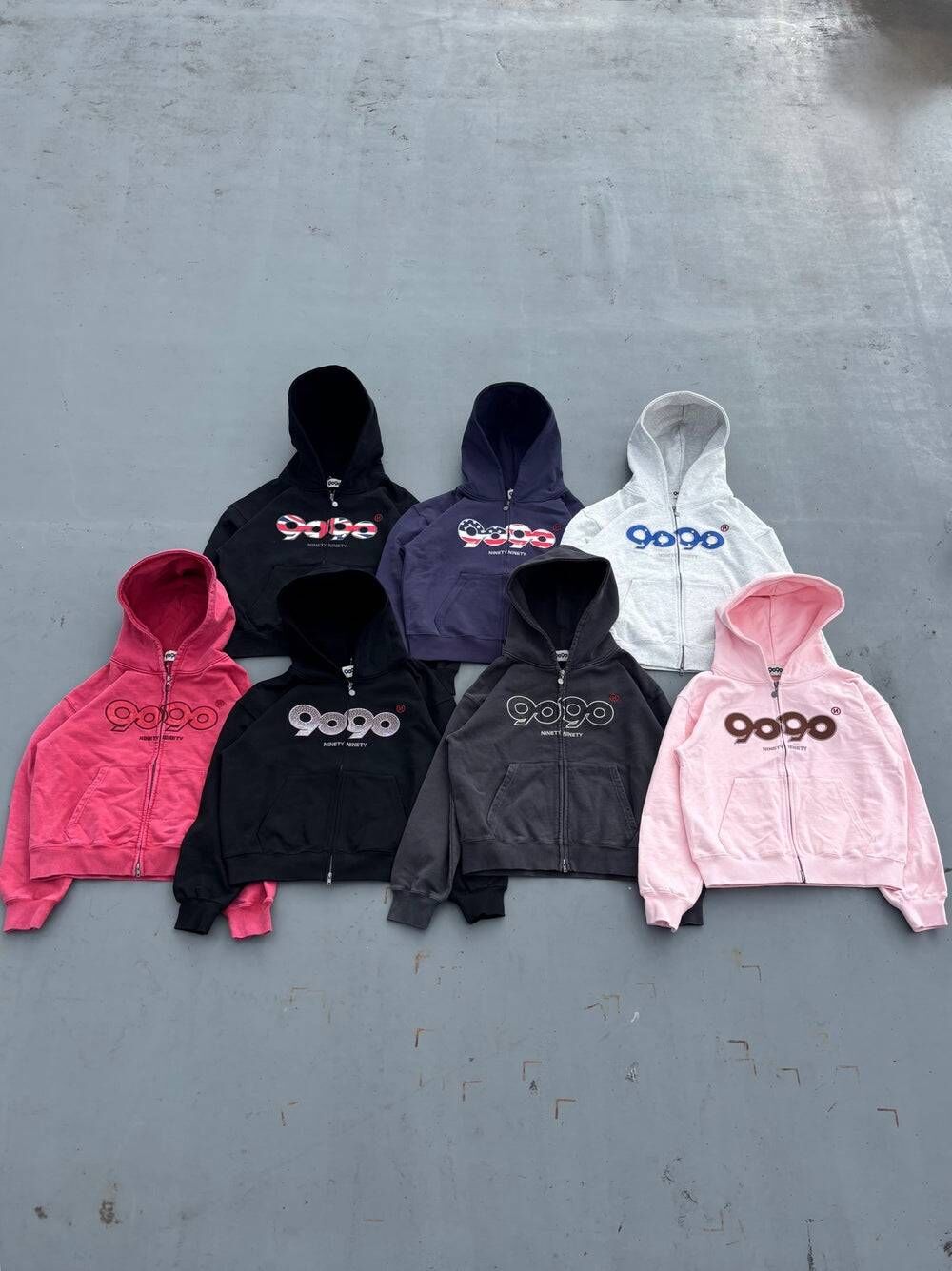 【9090】0221 發售 OG Logo Assort Zip Hoodie