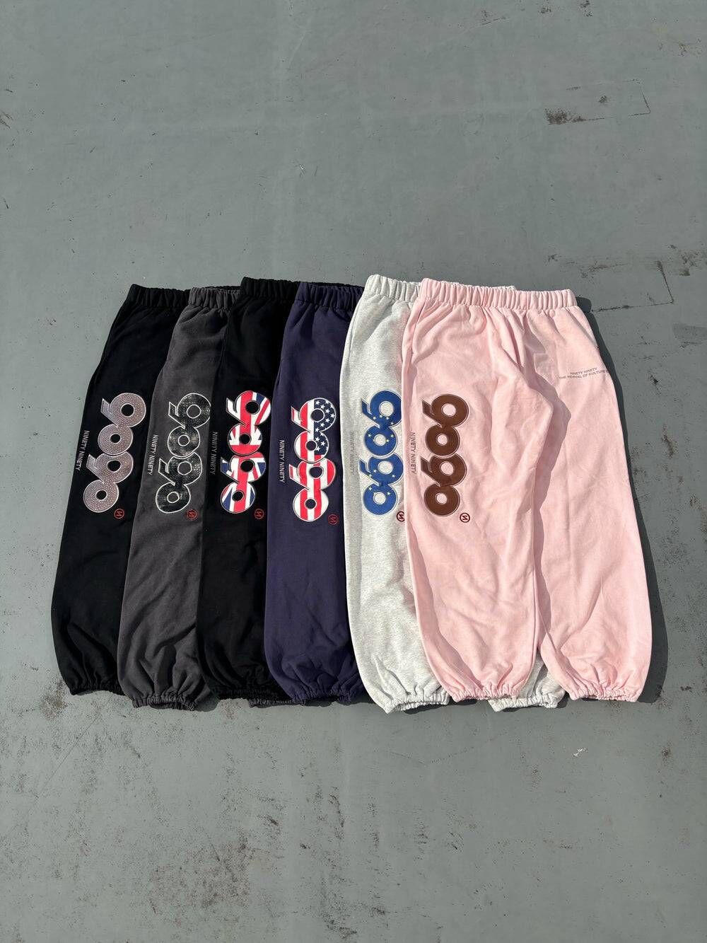 【9090】0221 發售 OG Logo Assort Sweat Pants