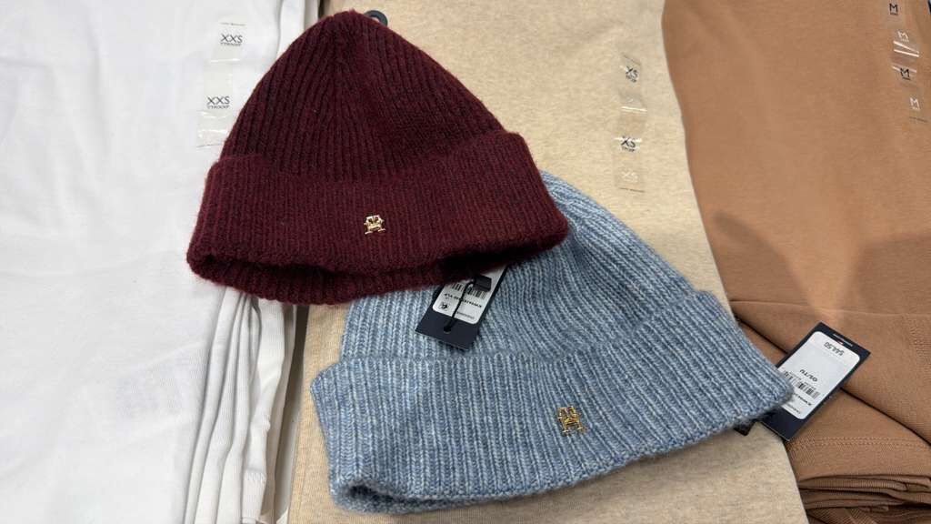 VO042 Tommy Hilfiger TH細LOGO冷帽