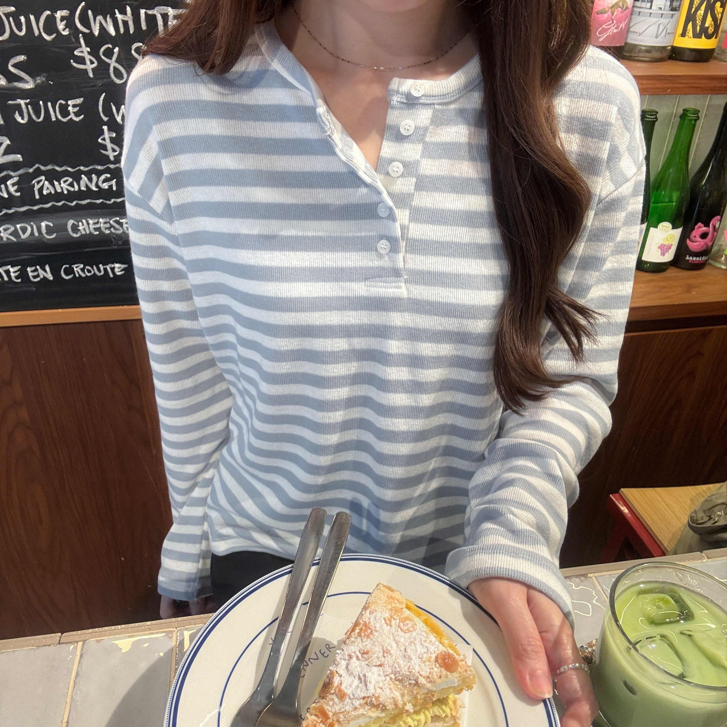 半開鈕橫間棉tee