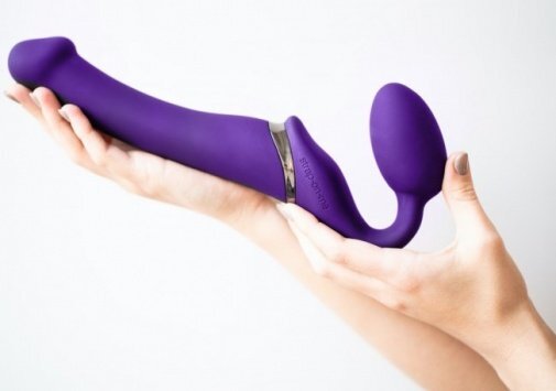 Strap-On-Me 遙控震動免束帶穿戴式仿真陽具 中碼 - 紫色