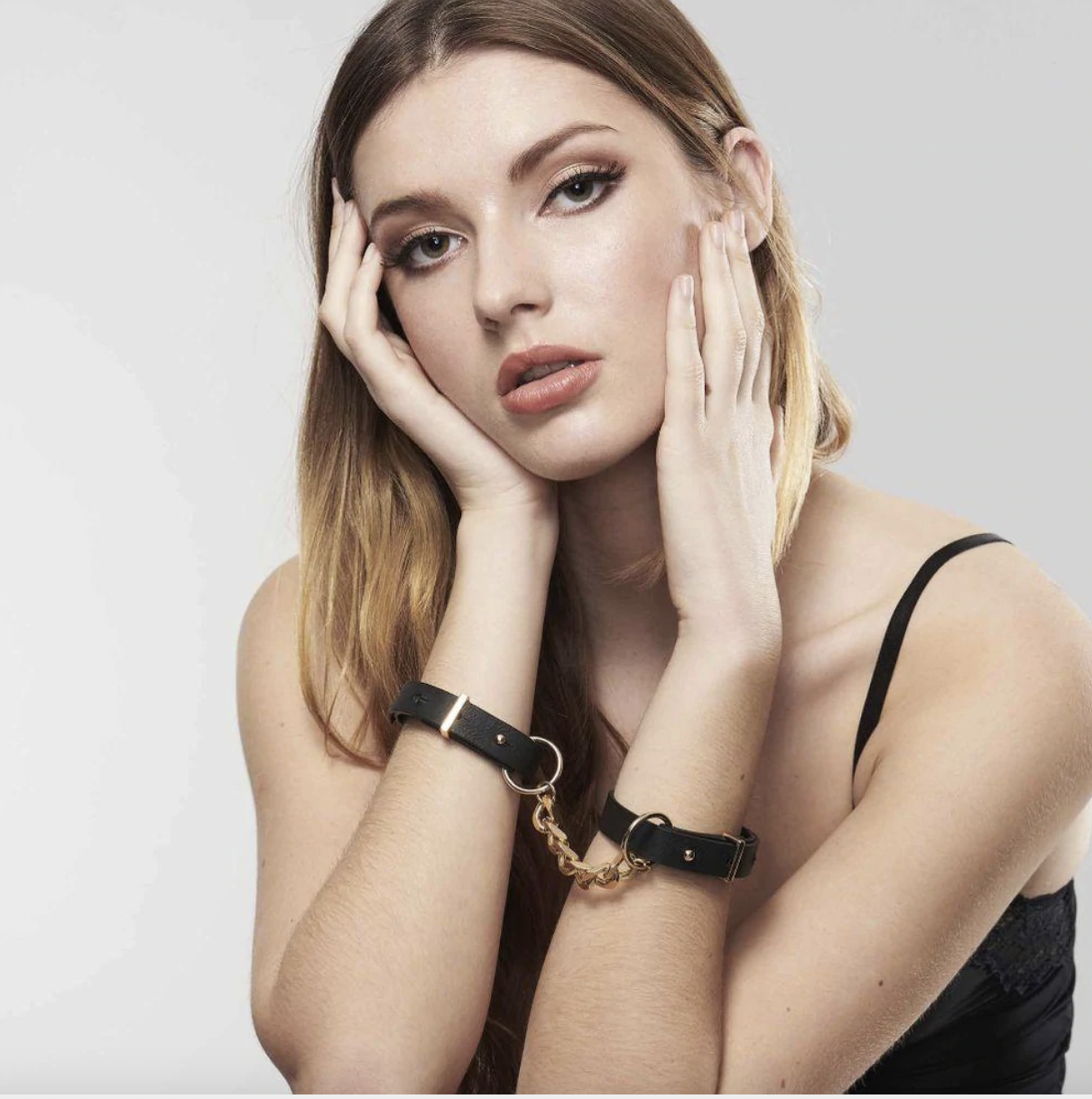 Bijoux Indiscrets Maze Thin 手銬