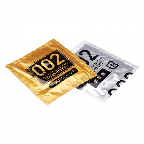 Okamoto 岡本 薄度均一 0.02 (日本版) Real Fit 真貼身 6片裝 PU安全套