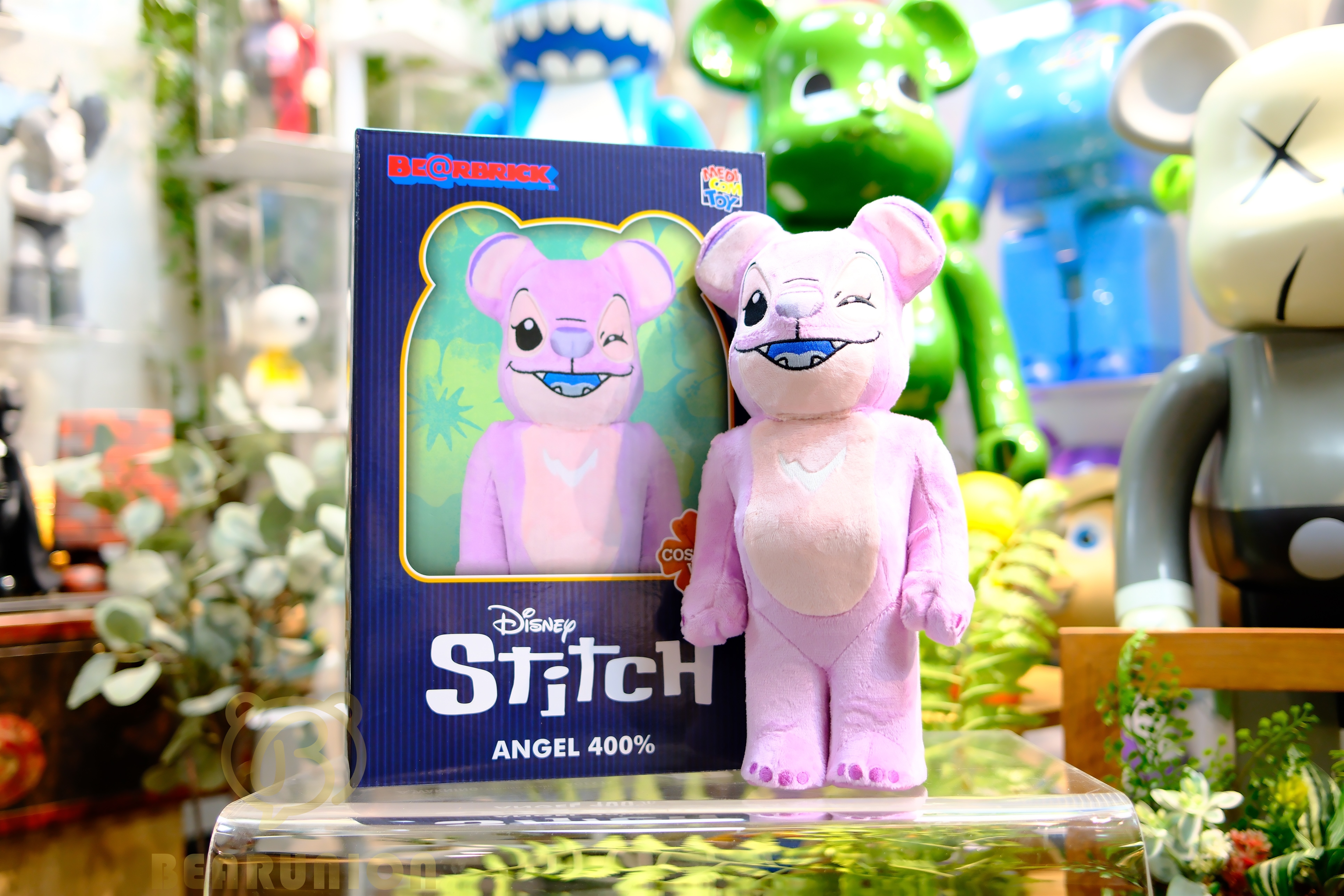 🎏預訂🎏Bearbrick 400% ANGEL COSTUME