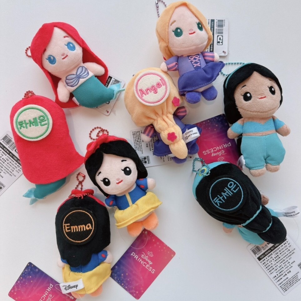 韓國｜ Disney 迪士尼公主娃娃客製化刺繡姓名吊飾