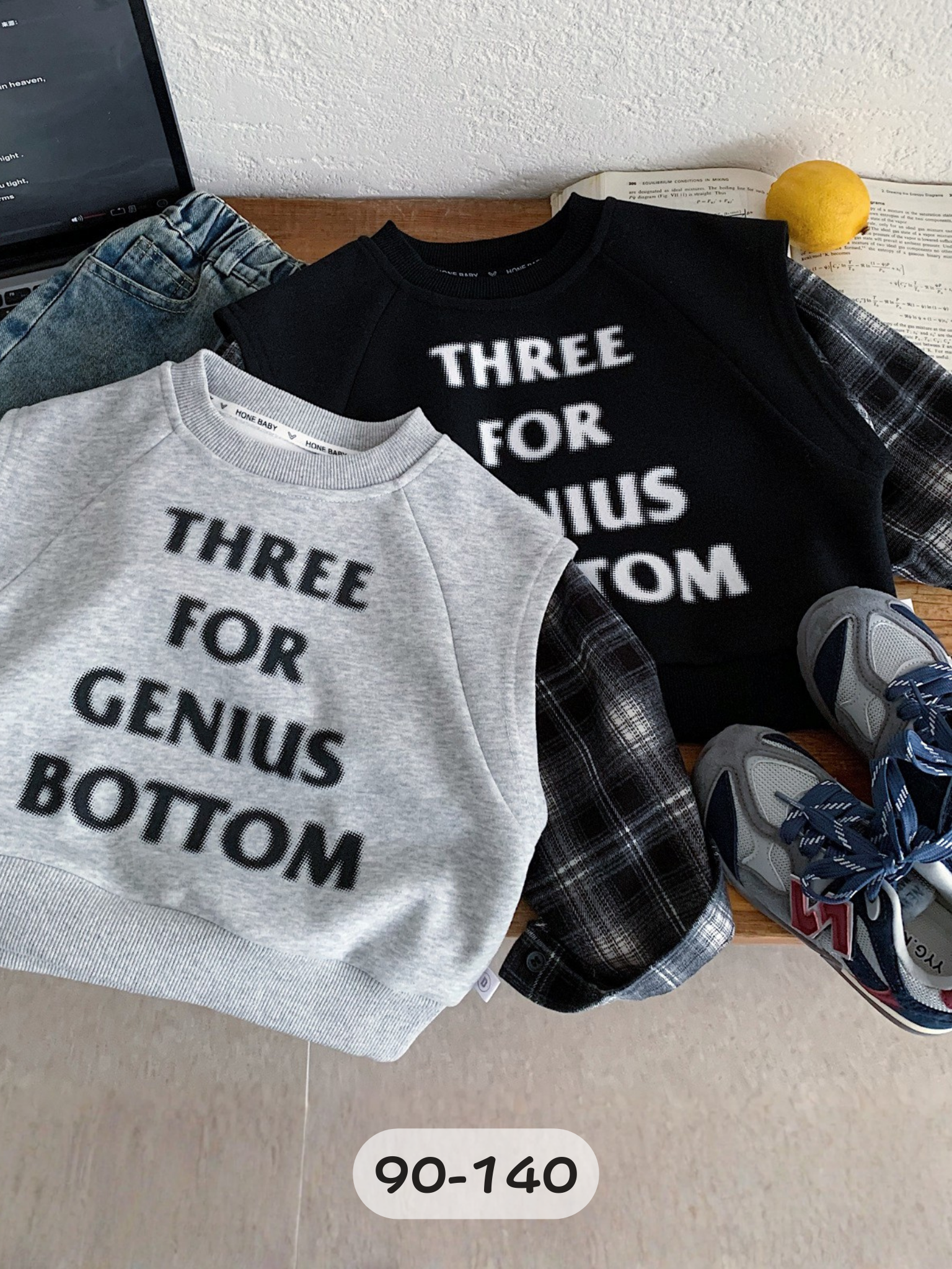 格袖假兩件字母 長袖上衣