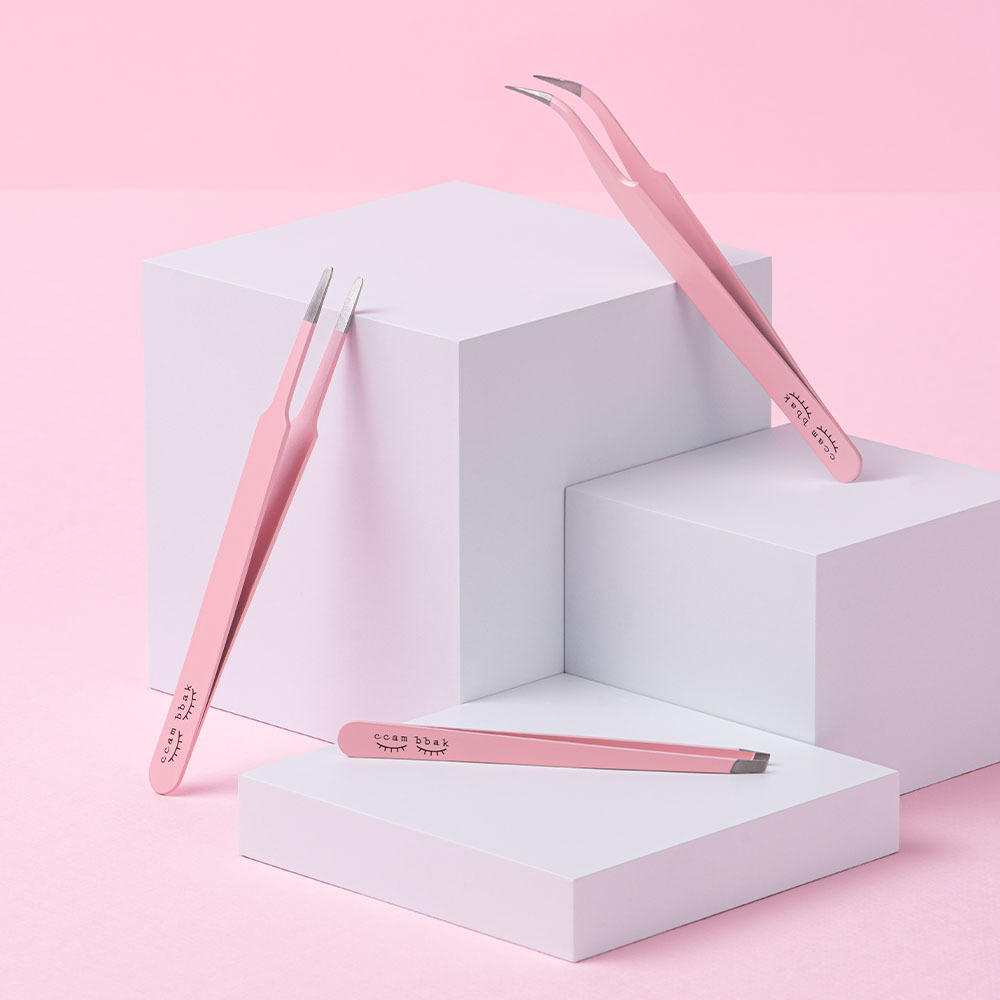 ccam bbak Blink Pink Eyelash Tweezers