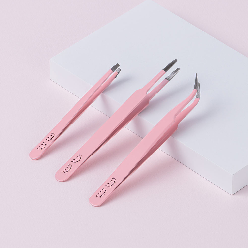 ccam bbak Blink Pink Eyelash Tweezers