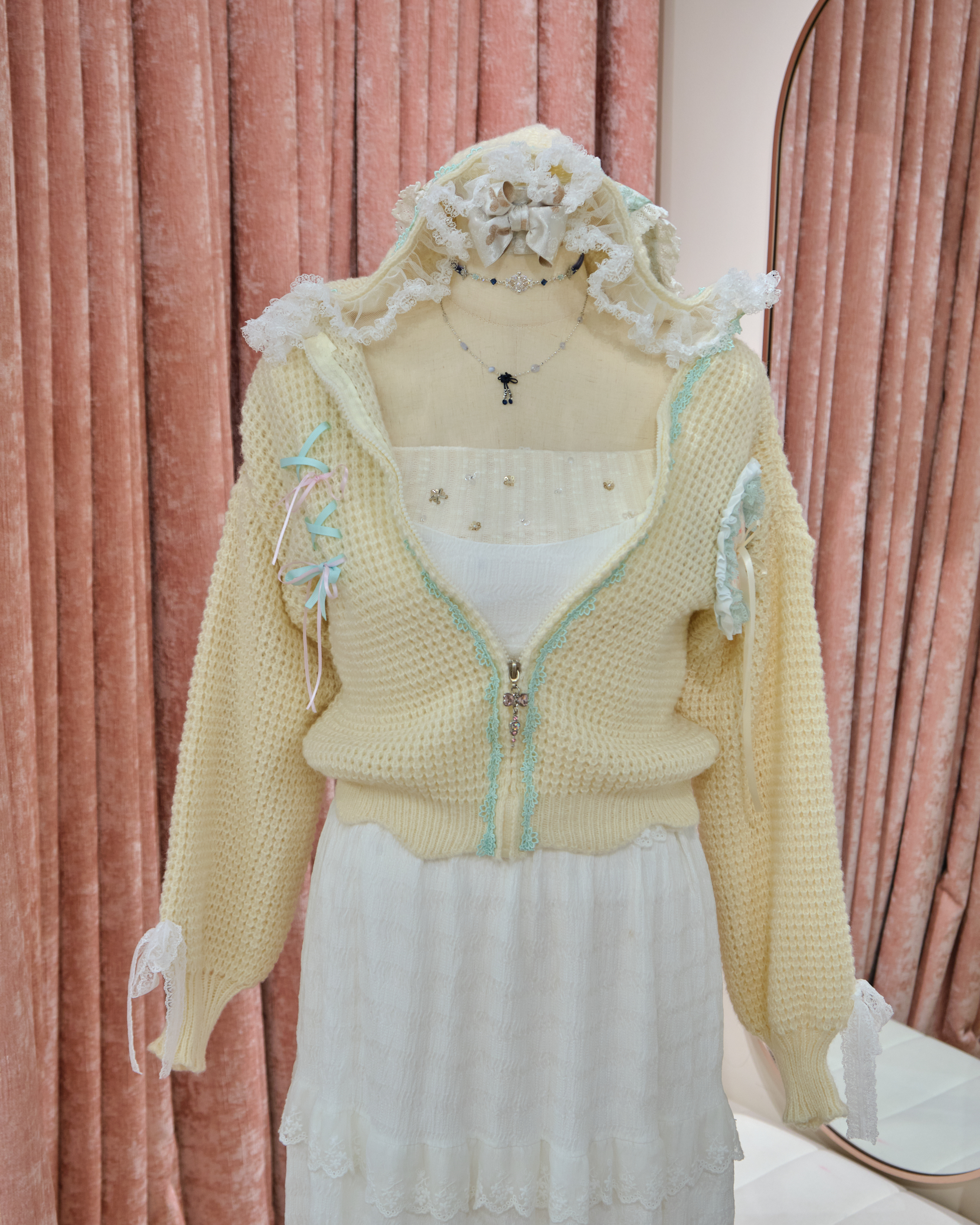 13335 Lace Fluff Princess Cropped Hooded Jacket