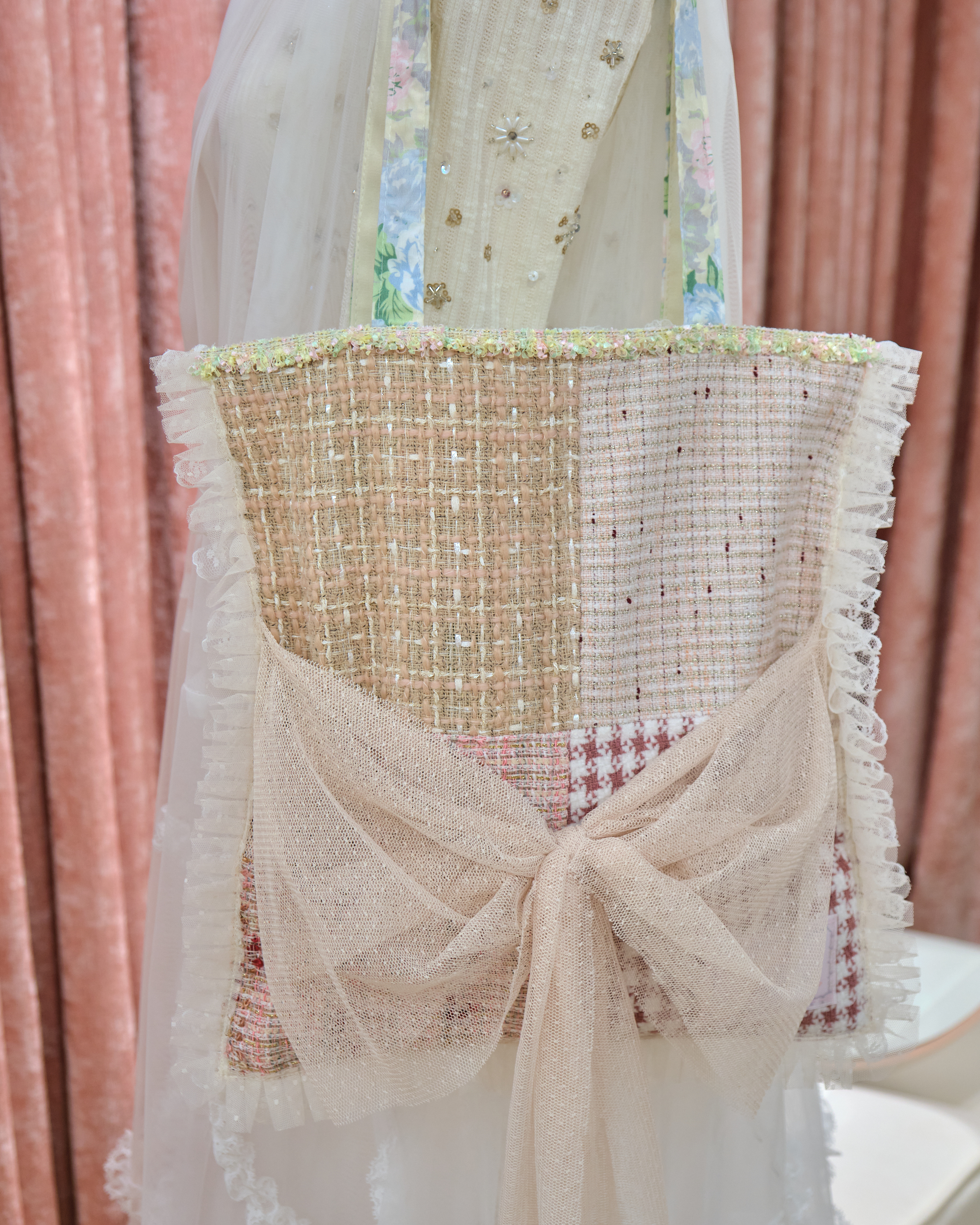 13326 Heart Blossom Ribbon Quilted Dream Tote Bag