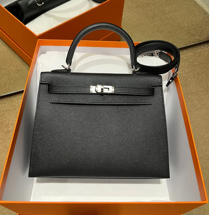 Kelly 25 89 noir ck epsom G