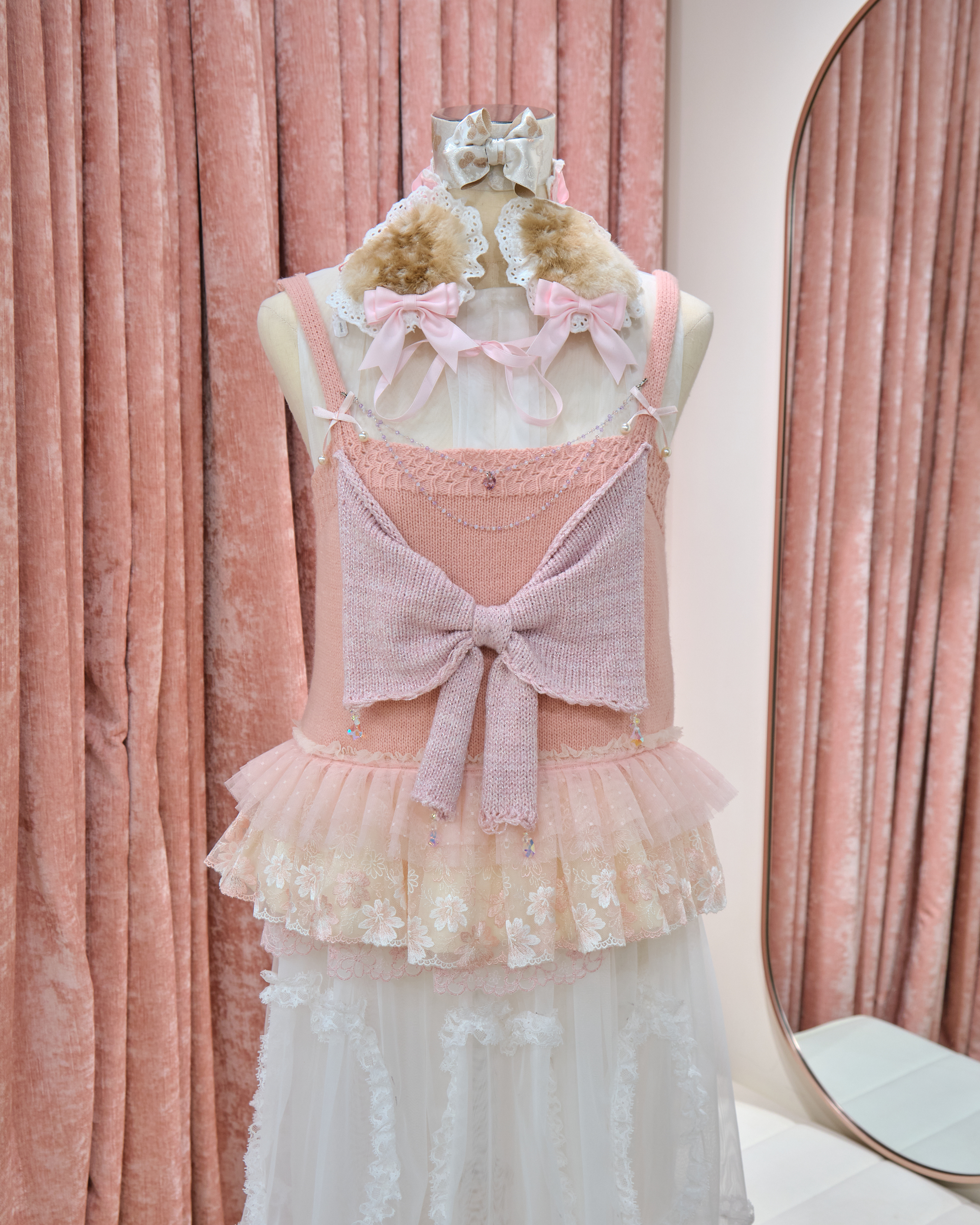 13311 Frost Cloud Bow Doll Knit Vest